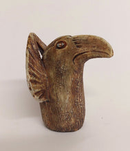 Load image into Gallery viewer, Raven Totem