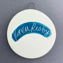 Load image into Gallery viewer, Lustre Wall Plaque - Flowers