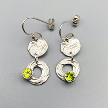 Load image into Gallery viewer, Circle &amp; Void Peridot Earrings
