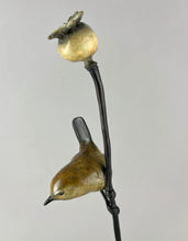 Load image into Gallery viewer, Wren on Poppy
