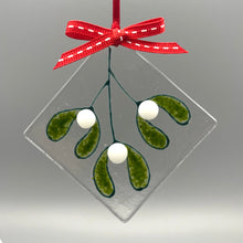 Load image into Gallery viewer, Mistletoe in Gift Box
