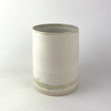 Load image into Gallery viewer, Jar - Flowers
