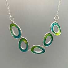 Load image into Gallery viewer, Nuccli Sweep Necklace
