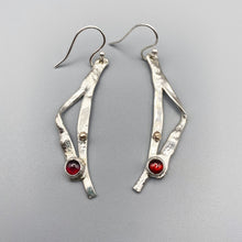 Load image into Gallery viewer, Seascape Garnet Earrings
