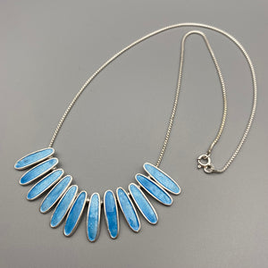 Thrive Razor Necklace - Blue