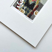 Load image into Gallery viewer, White Berries and Orange
