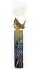 Load image into Gallery viewer, Wren on a Post
