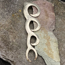 Load image into Gallery viewer, Antler Kilt Pin
