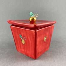 Load image into Gallery viewer, Lidded Box with Apple - Red
