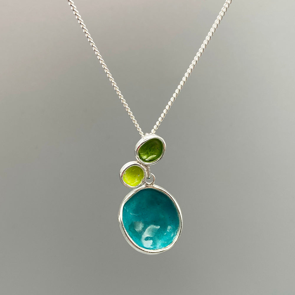 Flourish Mixed Bud Pendant - Blue Green