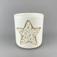 Load image into Gallery viewer, Tangled Star T-Light Holder - Gold Lustre
